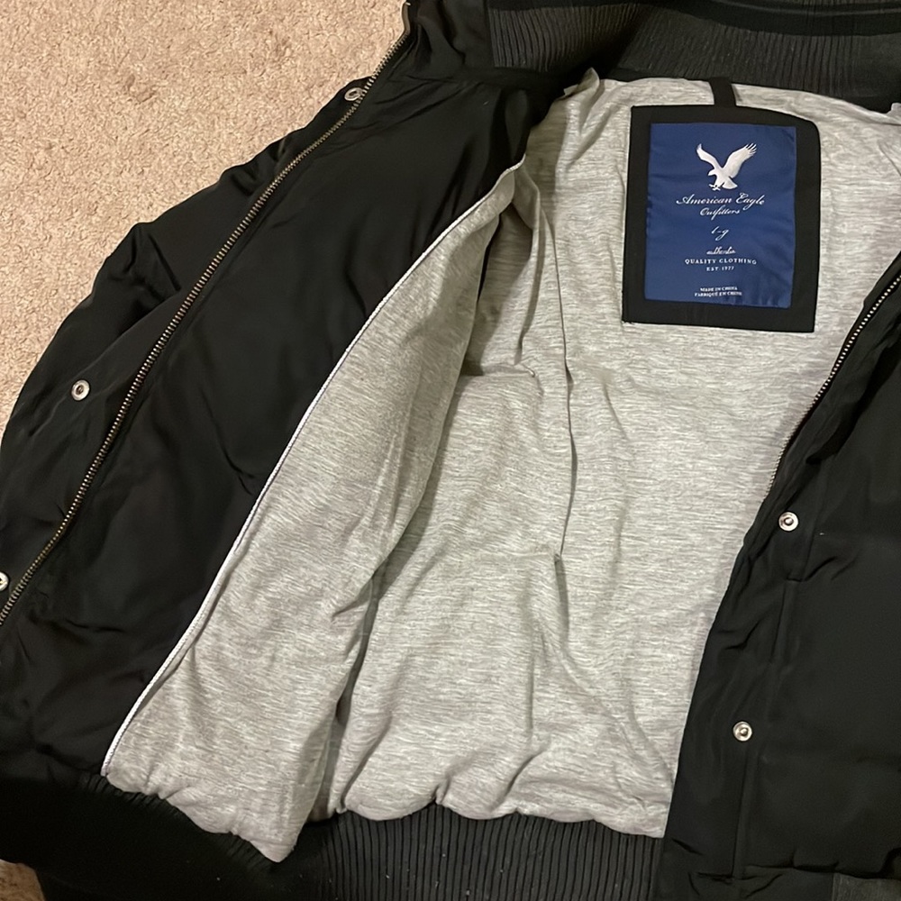 Winter Puff Jacket. Barely Worn. Missing Zip On H… - image 3